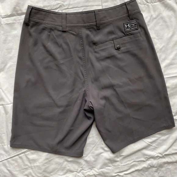 Under Armor - Picture 2 of 3